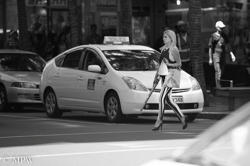 Auckland City street photo, Queent St, black and white